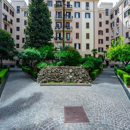 Mama Relais Pensión 4*